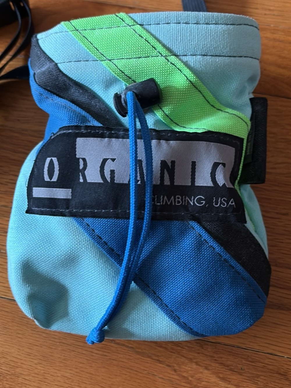 Chalk Bag in Light Blue & Green